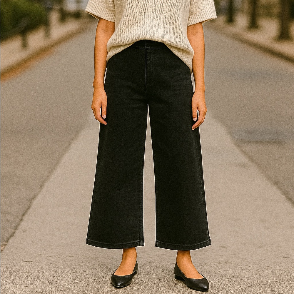 Black Wide-Leg Weekend Jeans size 0 / XS